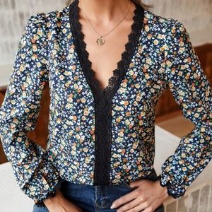Bohemian Floral Print Lace V neck Top Cottagecore